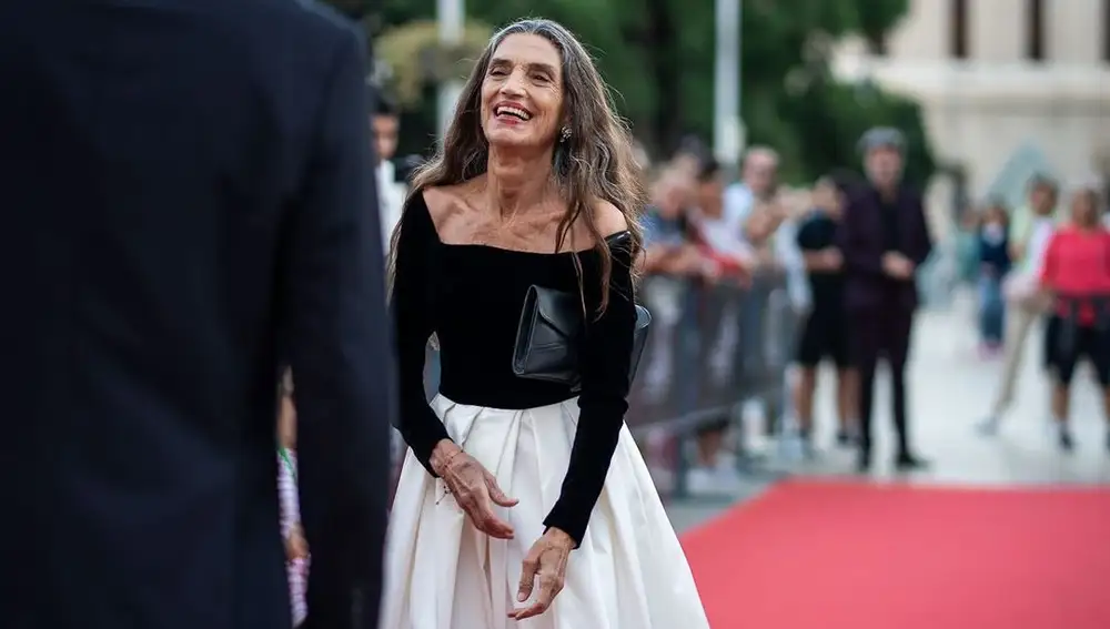 Ángela Molina como toda una diva del cine.