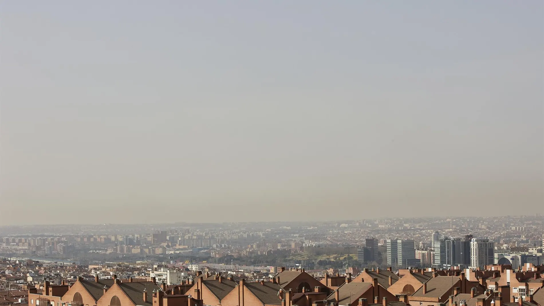 La contaminación del aire por ozono se dispara en Madrid y disminuye en el resto del España, según Ecologistas en Acción