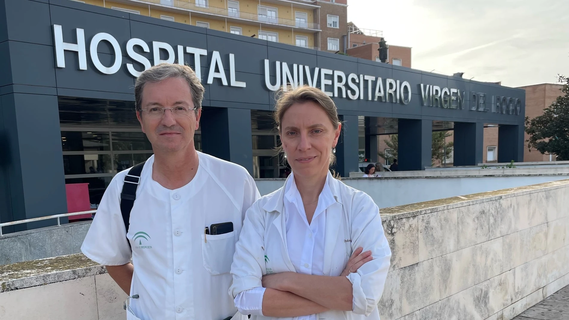 Los doctores José Miguel Cisneros y Rosa Rodríguez