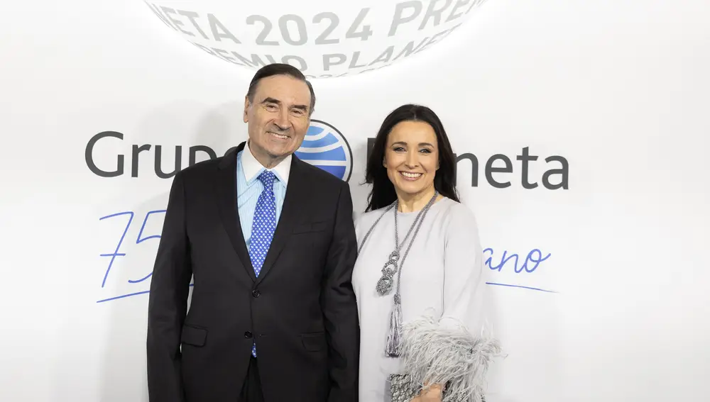 Premio Planeta Pedro J Ramírez y Cruz Sanchez