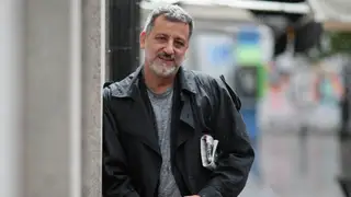 David Botello David Botello vuelve a liarla con la Historia: