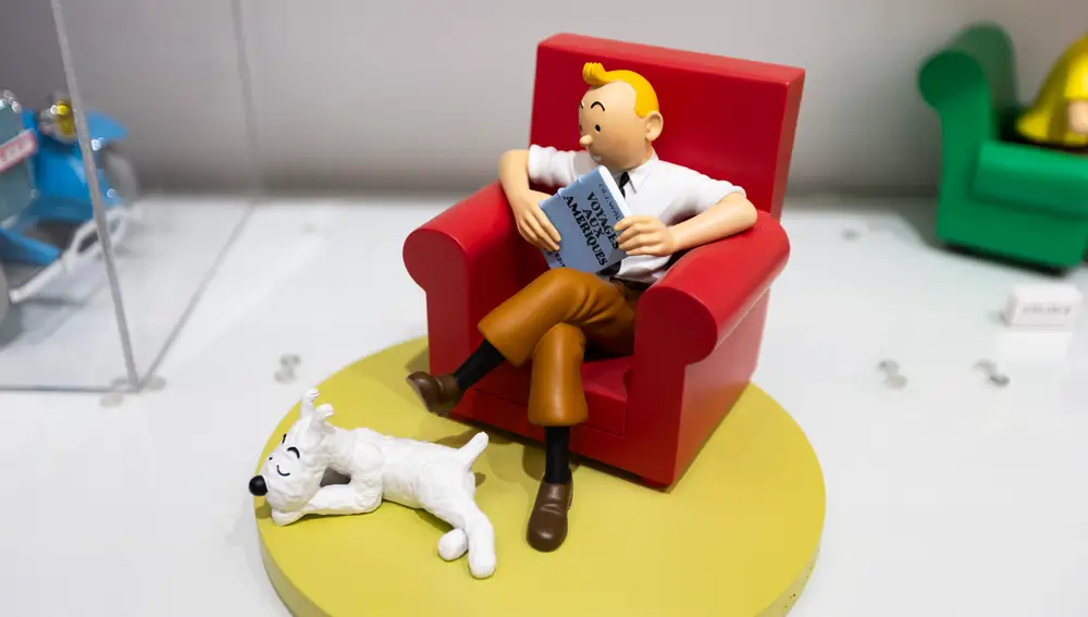 Una figura de Tintín y su perro Milú.