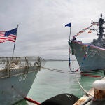 El buque USS Oscar Austin (DDG 79) en la base naval de Rota (Cádiz), que junto a la de Morón de la Frontera (Sevilla) componen las dos bases militares de Estados Unidos en España en relación a los acuerdos de la OTAN