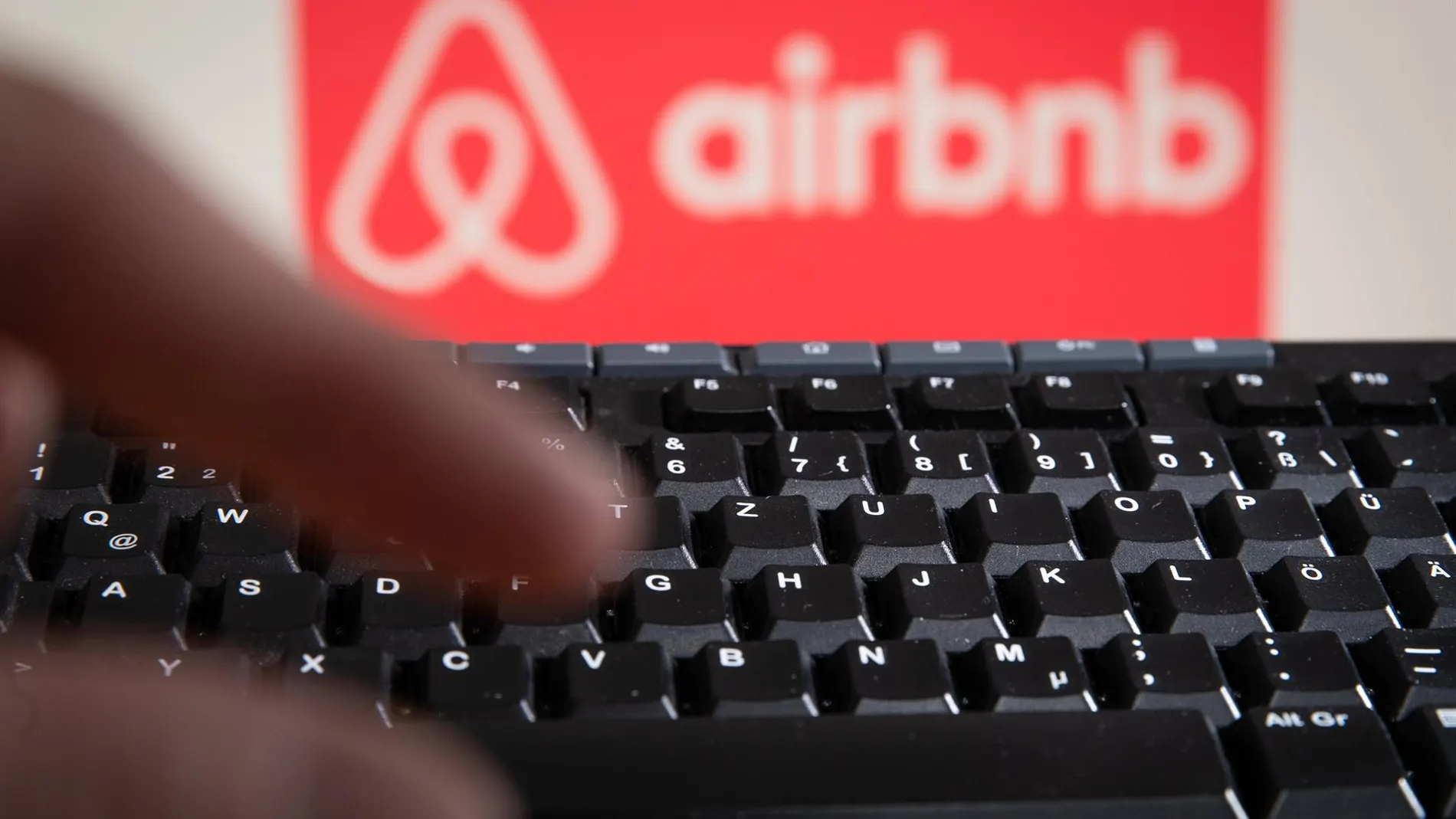 Economía.- Santa Cruz de La Palma, Logroño y Cheste son tendencias a nivel mundial en Airbnb para invierno