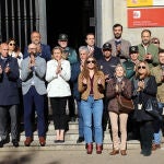 La vicepresidenta Isabel Blanco en el minuto de silencio celebrado en León