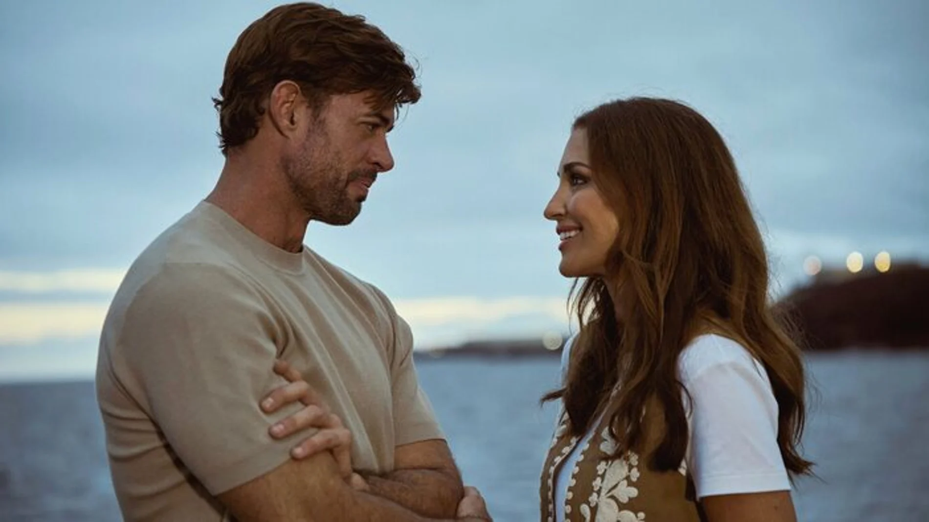 William Levy y Paula Echevarría, protagonistas de la serie "Arcadia"