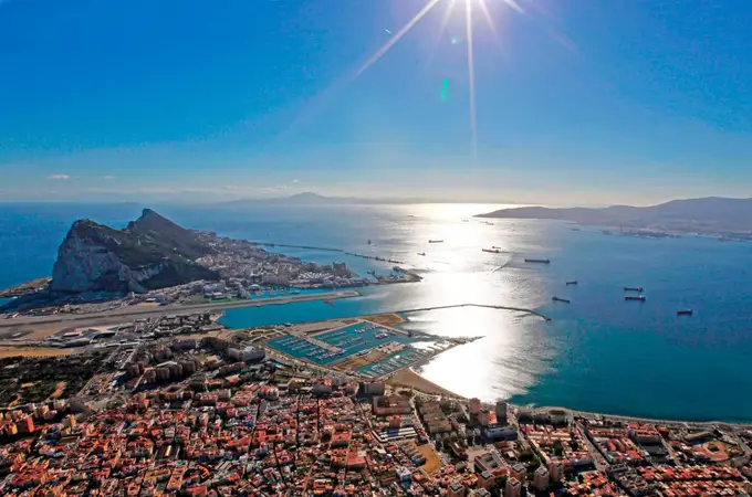La singularidad del Campo de Gibraltar, un lastre para el empleo La singularidad del Campo de Gibraltar, un lastre para el empleo