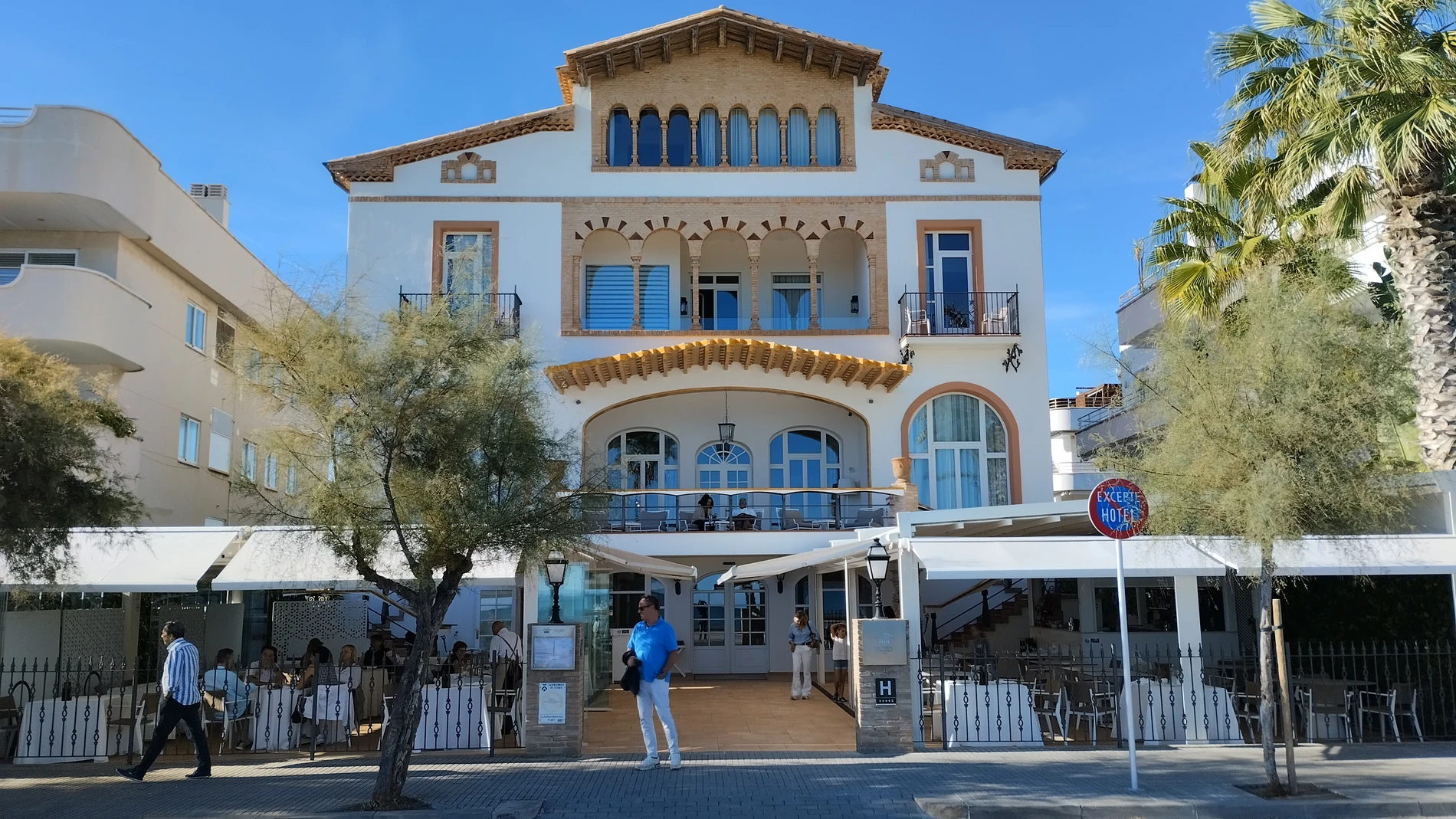 Exterior Casa Vilella. Sitges