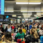 Descarrila un tren en el túnel entre las estaciones de Atocha y Chamartín que afecta a la salida de la alta velocidad en Madrid