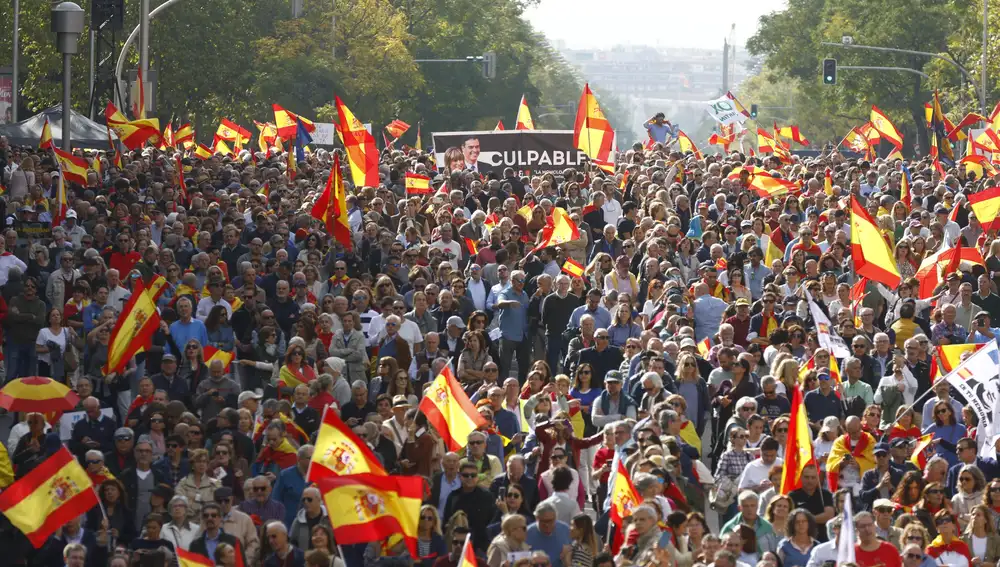 Manifestantes en Plaza Castilla