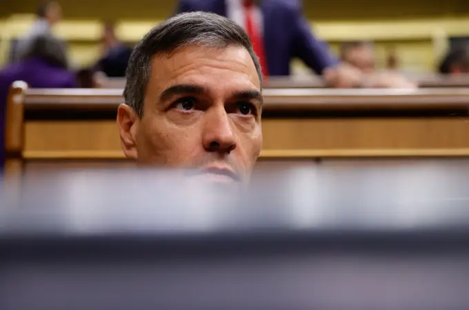 Sánchez pone tierra de por medio ante la agenda judicial: encadenará cinco viajes internacionales en tres semanas Sánchez pone tierra de por medio ante la agenda judicial: encadenará cinco viajes internacionales en tres semanas