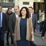 Ayuso, sobre las acusaciones de Sánchez: "Mi pareja no va a la Puerta del Sol a hacer negocios, la suya sí a La Moncloa"