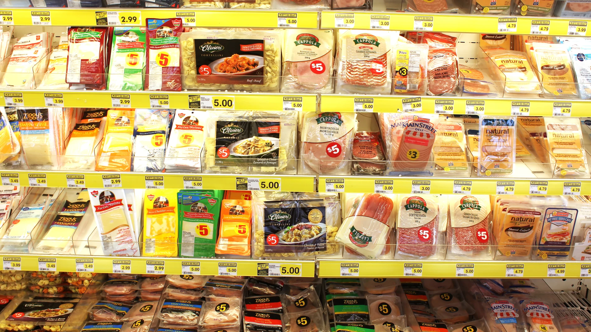 Algunos alimentos que pensamos que son saludables nos hacen subir más kilos en la báscula de los que penamos