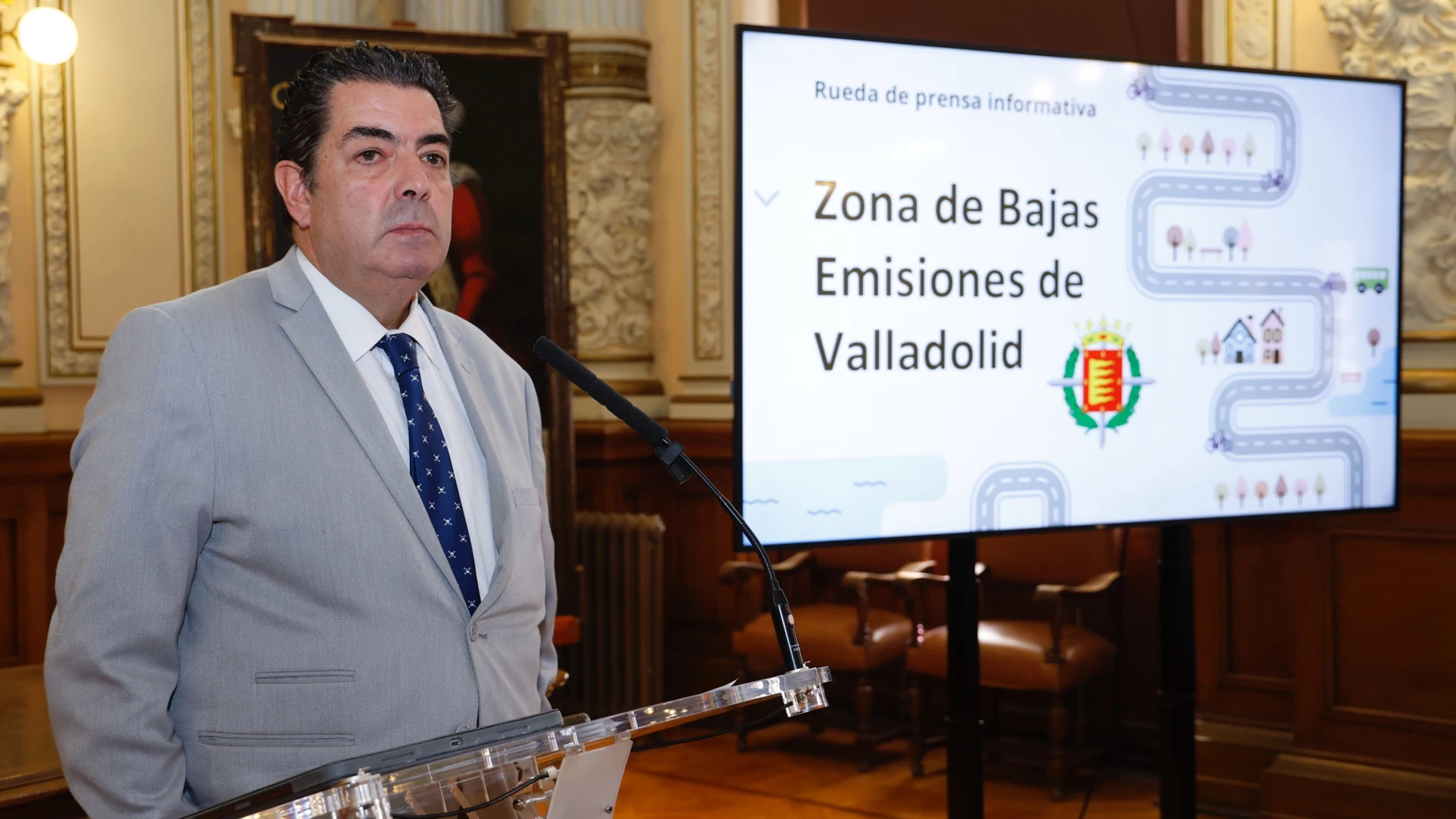 Alberto Gutiérrez Alberca presenta la Zona de Bajas Emisiones de Valladolid