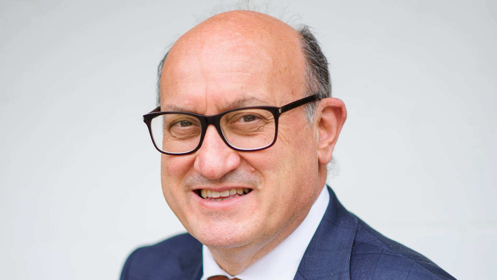 Javier Gil Mur, nuevo Doctor Honoris Causa por la UEMC