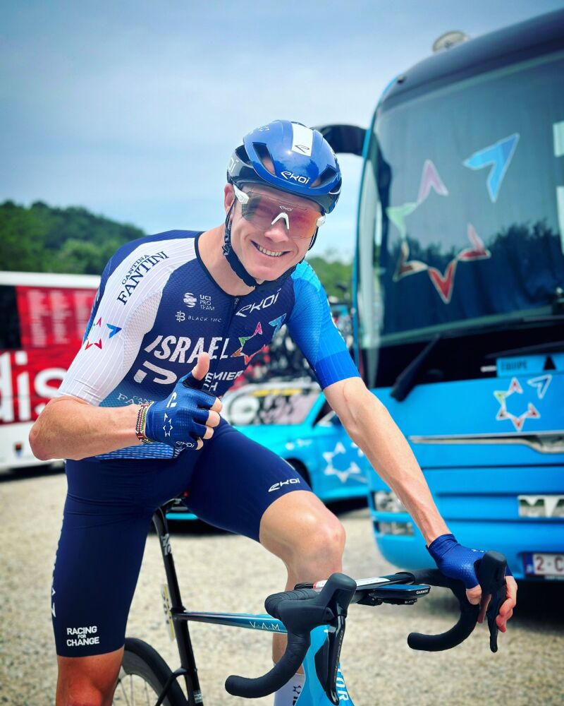 Froome, antes de salir en una etapa del Dauphiné