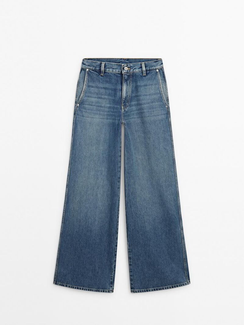 Jeans wide leg.