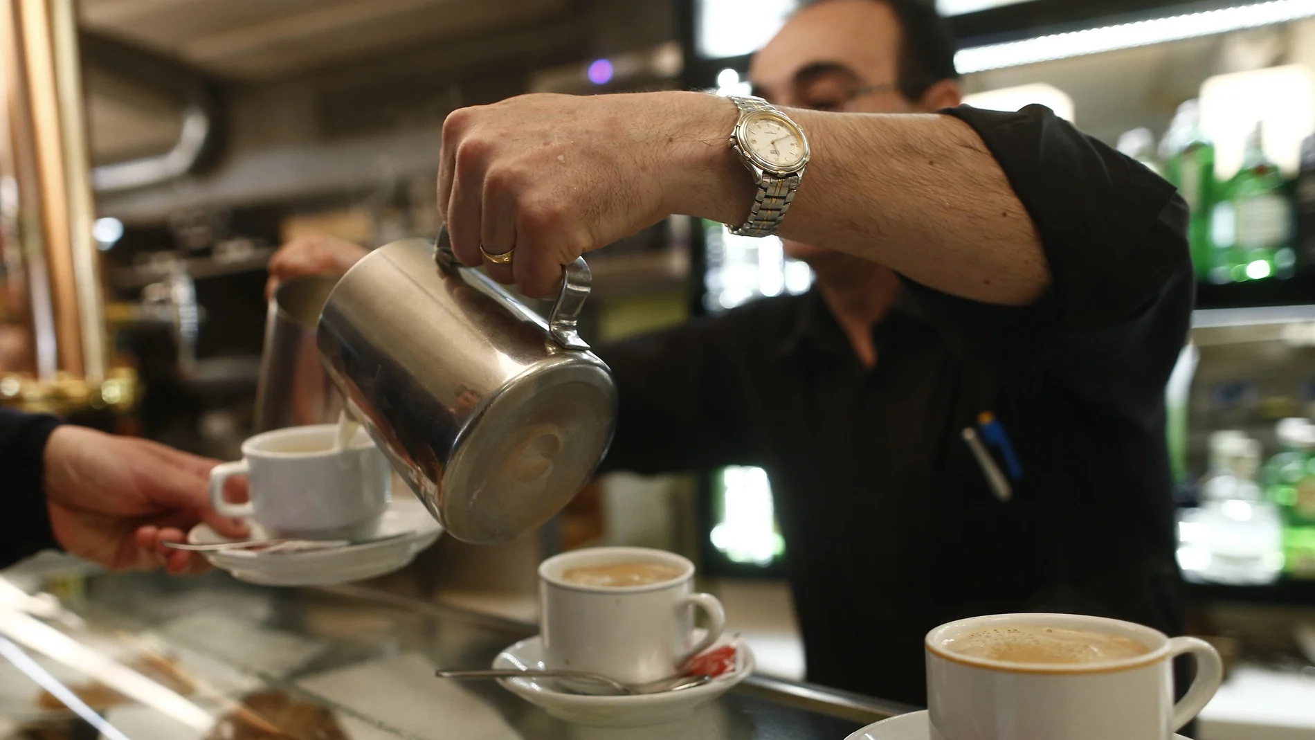 En el sector servicios es dónde más aumento el paro