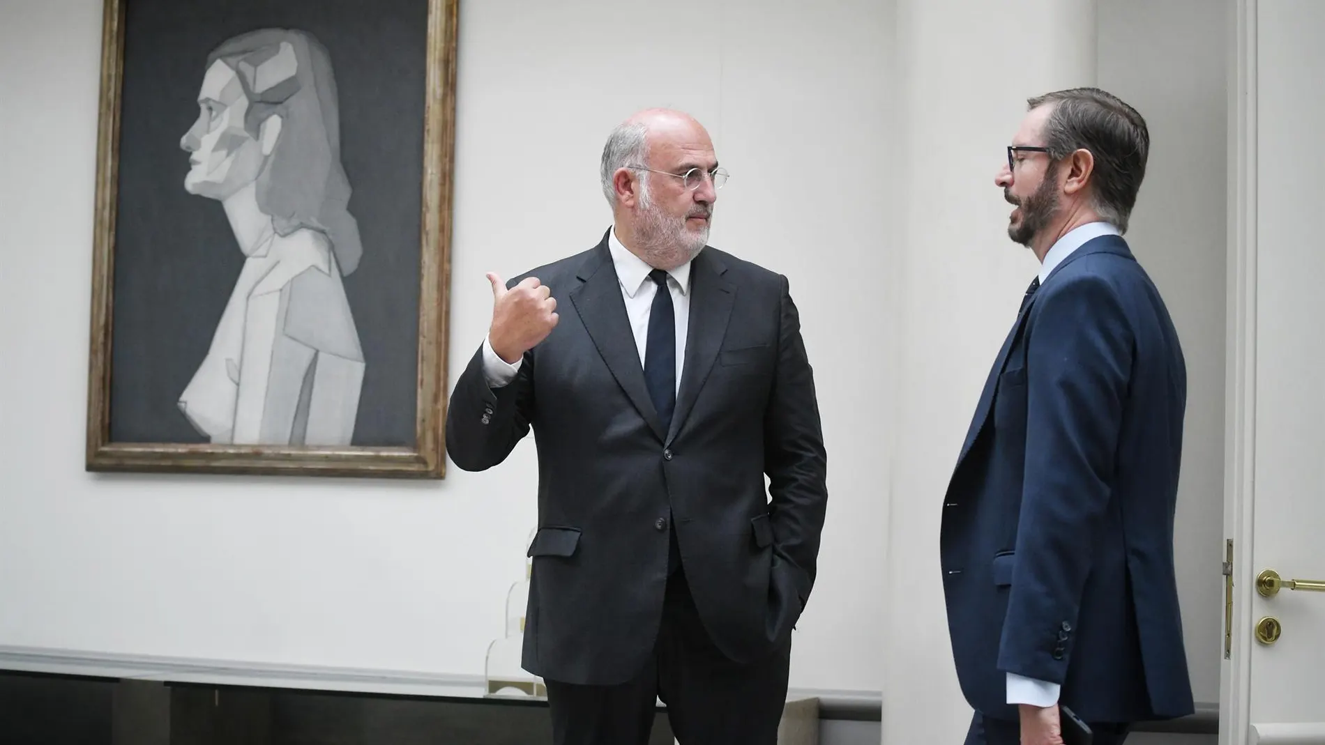 PP y PSOE rechazan en el Senado una iniciativa de Junts para traspasar a Cataluña las viviendas de la Sareb