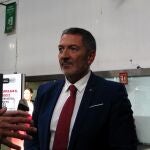 El conseller de Empresa y Trabajo de la Generalitat, Miquel Sàmper, en una visita al Saló de l'Ocupació