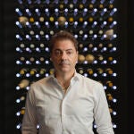 Lewis Chester, coleccionista de vinos