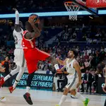 Ndiaye intenta obstaculizar la acción de Miller-McIntyre