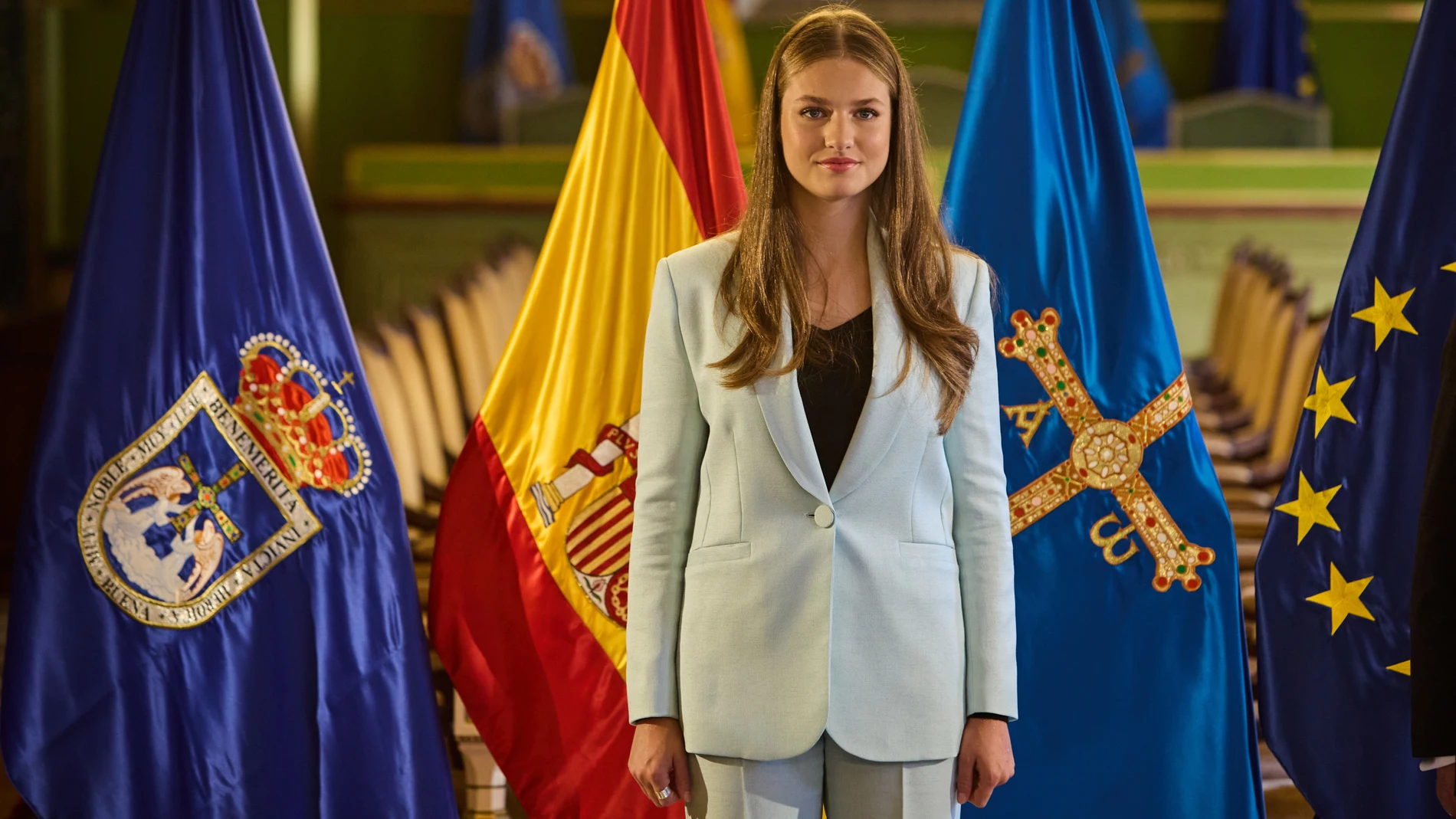 Entrega a SAR. Leonor, la Princesa de Asturias, del título de Alcaldesa honoraria deOviedo en el Ayuntamiento de Oviedo © Alberto R. Roldán / Diario La Razón.24 10 2024