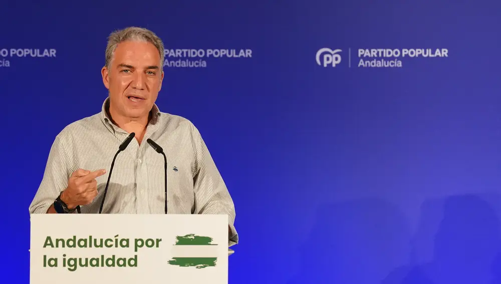Juanma Moreno preside la reunión de la Junta Directiva Autonómica del PP en Málaga