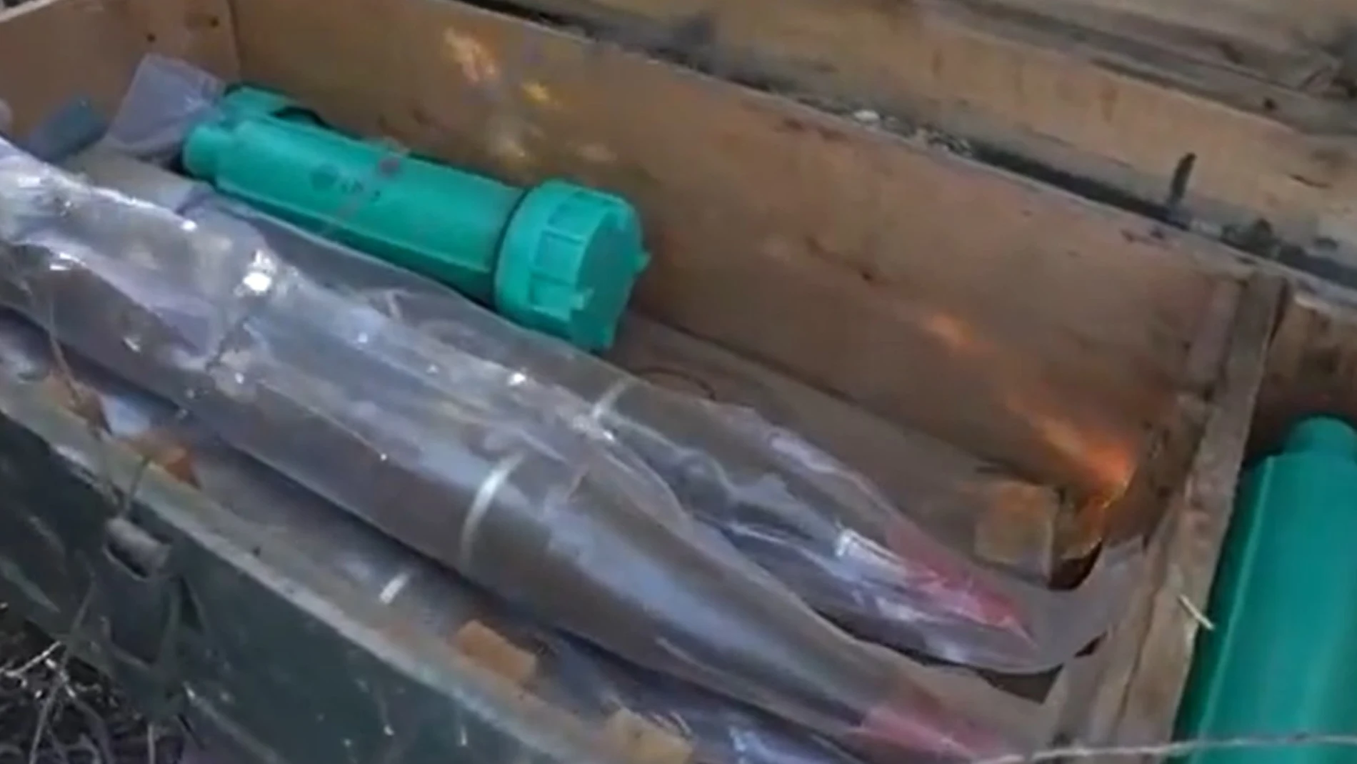 Misiles rusos, lanzacohetes, granadas y rifles: este es el arsenal encontrado por Israel en 11 camiones de Hizbulá