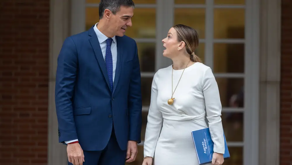 Pedro Sánchez recibe a la presidenta de Baleares, Marga Prohens @Gonzalo Pérez Mata