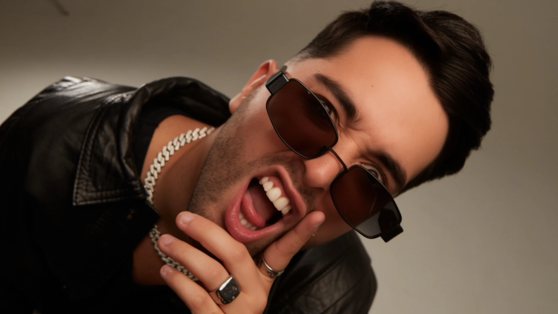 El cantante Chema Rivas