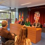 Reunión de la directora general de Transportes y Logística, Laura Paredes, con representantes de los 17 municipios que integran el transporte metropolitano de Salamanca