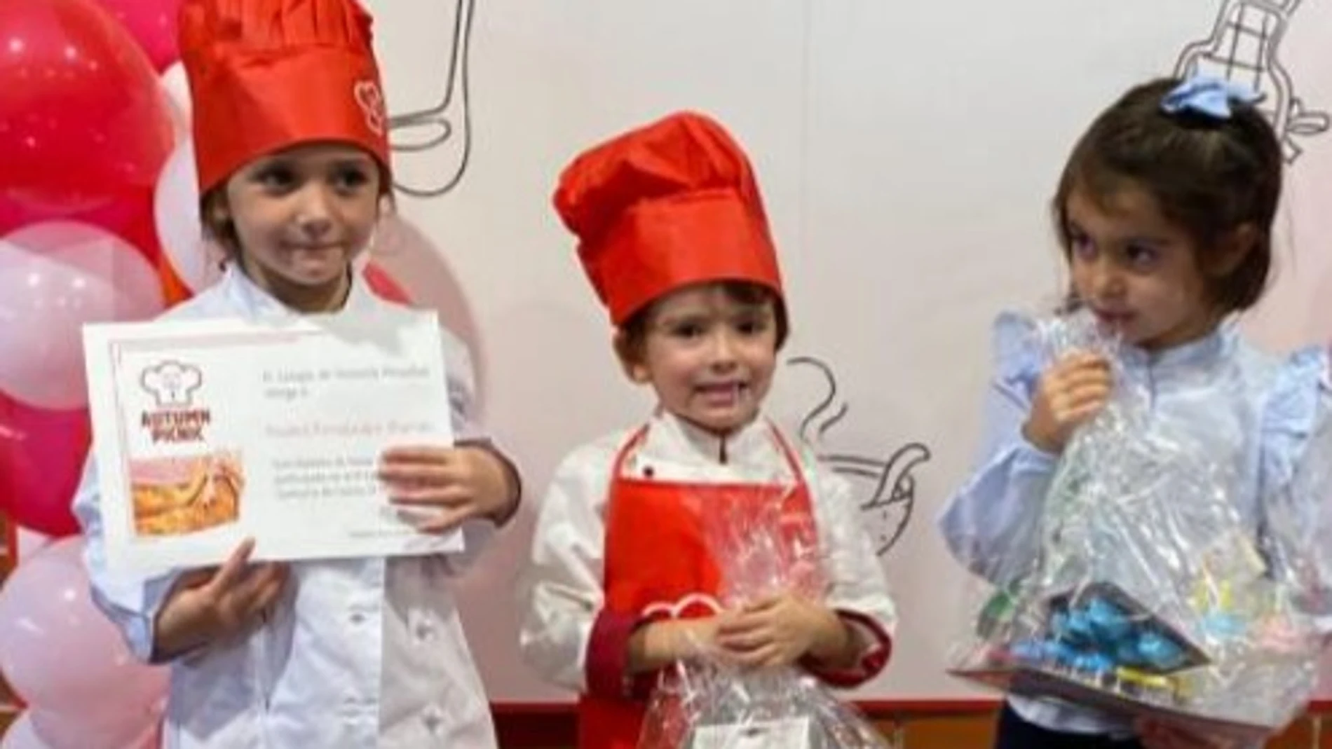 El Colegio Pinoalbar de valladolid ha acogido un concurso de cocina para los más pequeños