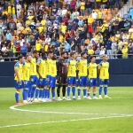 Lío en el Cádiz: Protestas antes del partido y jugadores 'vacilando' a su afición
