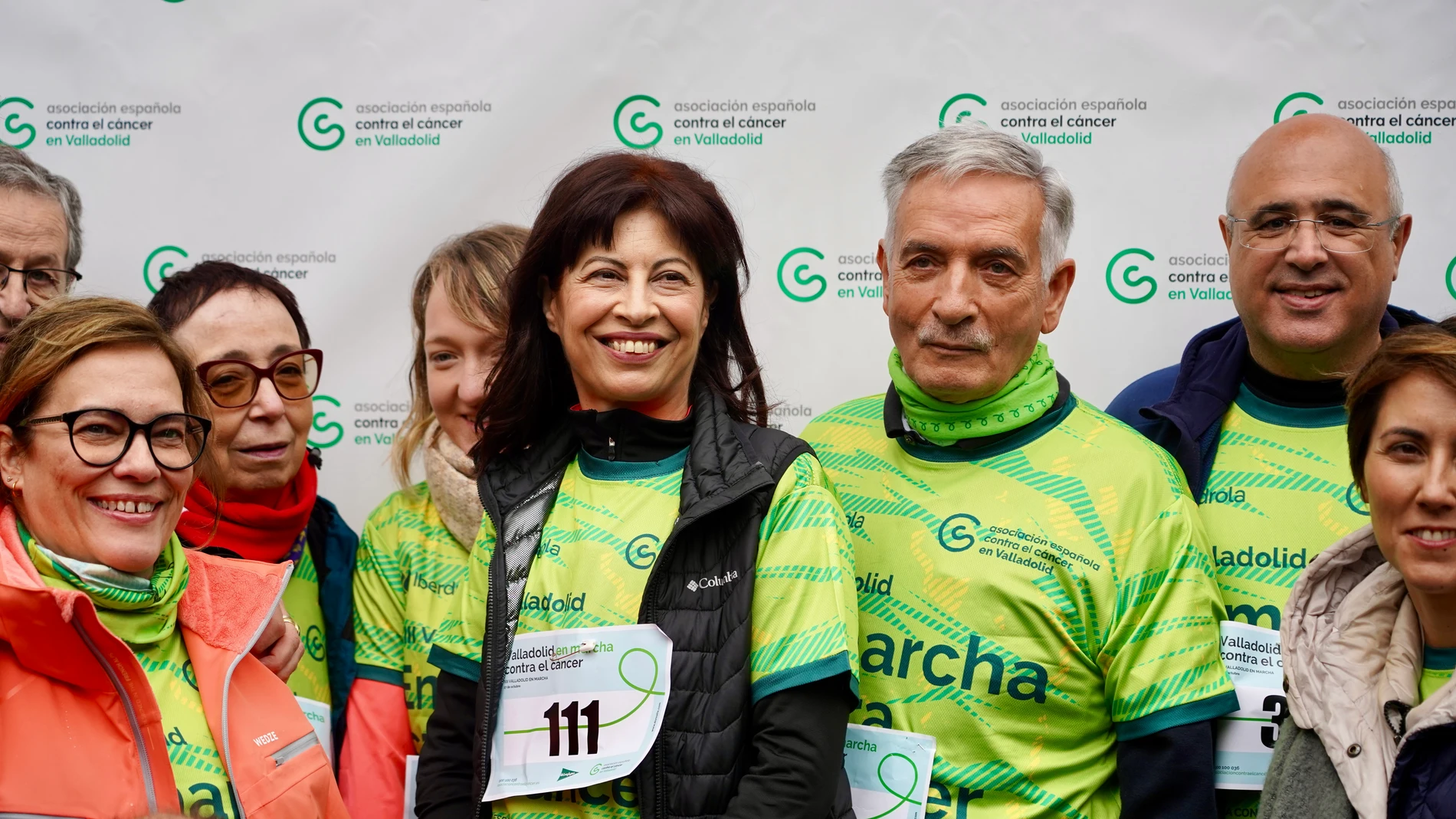 Ana Redondo junto a Artemio Domínguez, antes de participar en la Marcha Contra el Cáncer de Valladolid