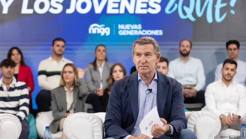 Feijóo interviene en un acto de NNGG del PP @Gonzalo Pérez Mata