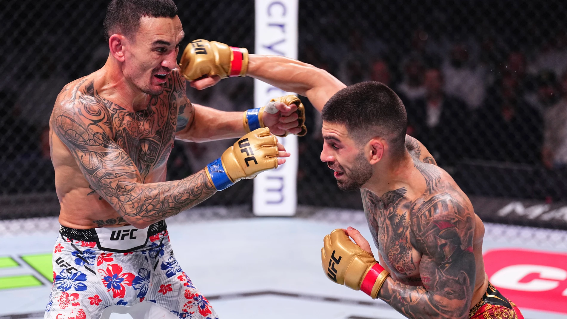 UFC 308: Ilia Topuria reina en Abu Dabi noqueando a Max Holloway