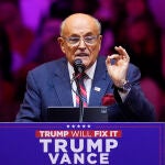 Rudy Giuliani interviene durante un mitin de Donald Trump en el Madison Square Garden de Nueva York el pasado domingo