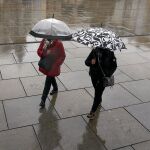 Protección Civil alerta de lluvias intensas y fuertes vientos en Península y Baleares al menos hasta el jueves