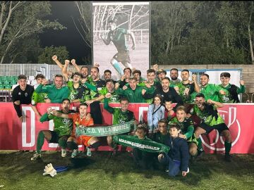 Villamuriel, el premio de enfrentarse al Rayo Vallecano con tal de sacarle una sonrisa al pueblo