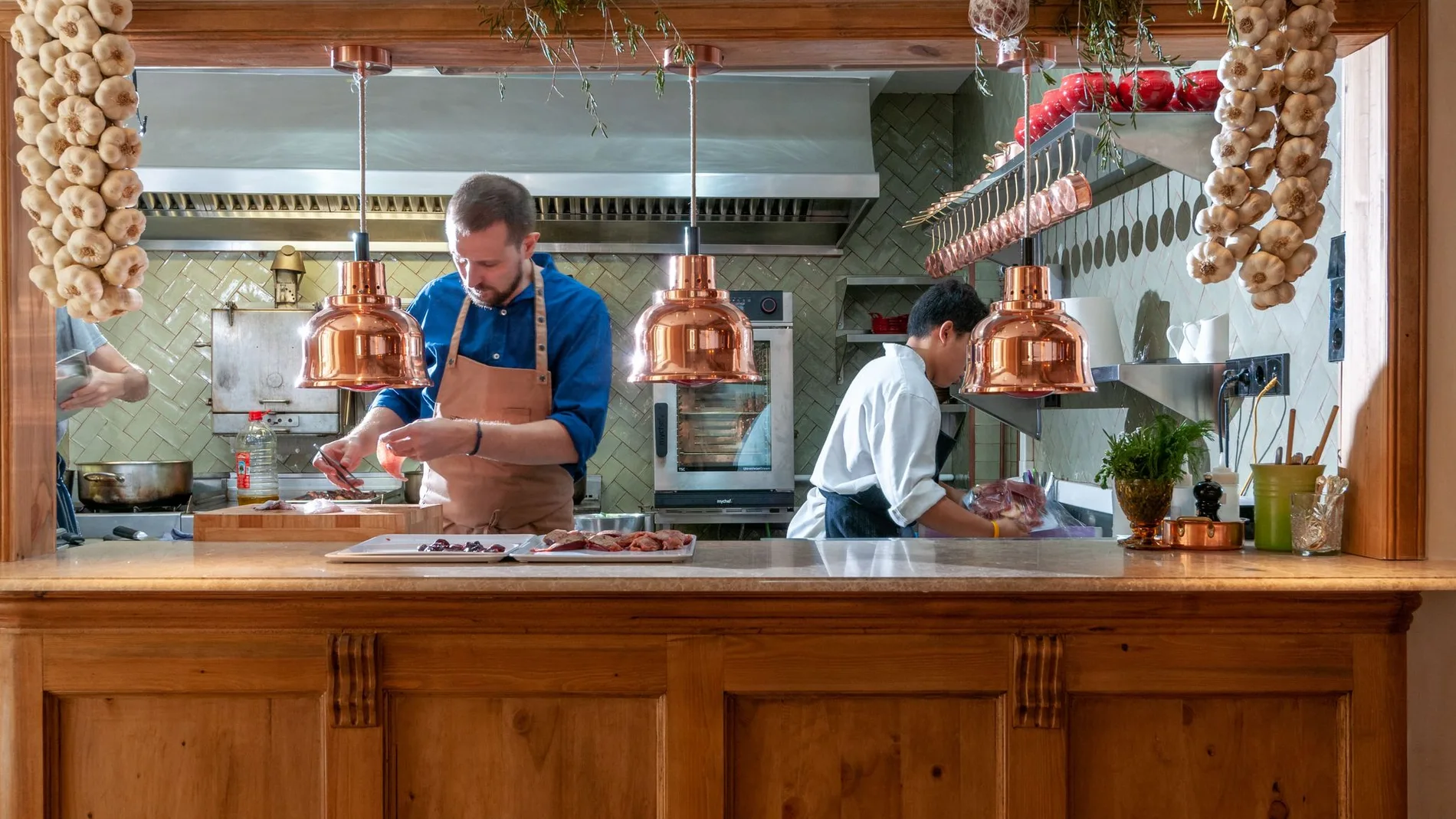 La Academia Madrileña de Gastronomía reconoce la excelencia