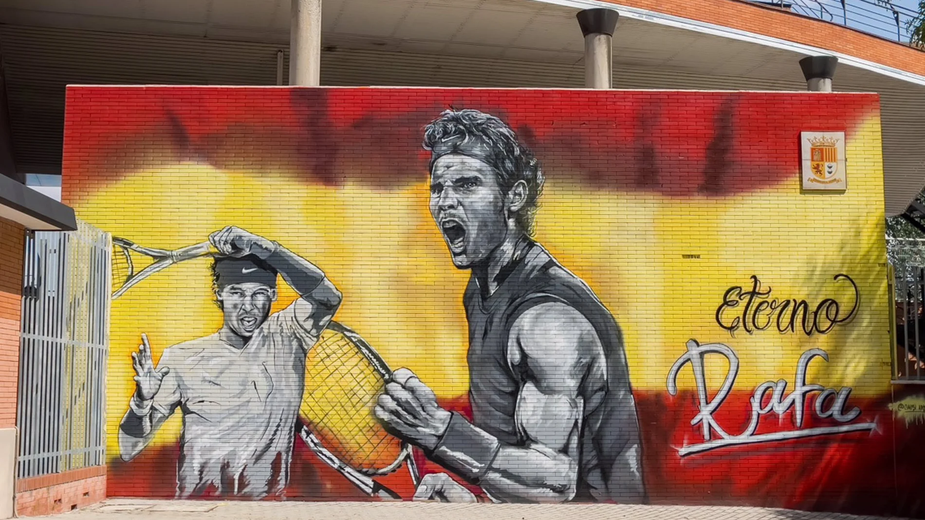 MADRID.-Torrejón.- El municipio homenajea a Rafa Nadal y Lebron James con dos grandes murales de arte urbano
