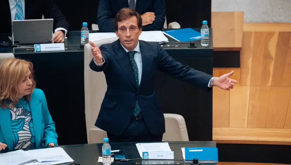 Vox pide en el Pleno de Cibeles la dimisión de Puente y la anulación definitiva de las ZBE