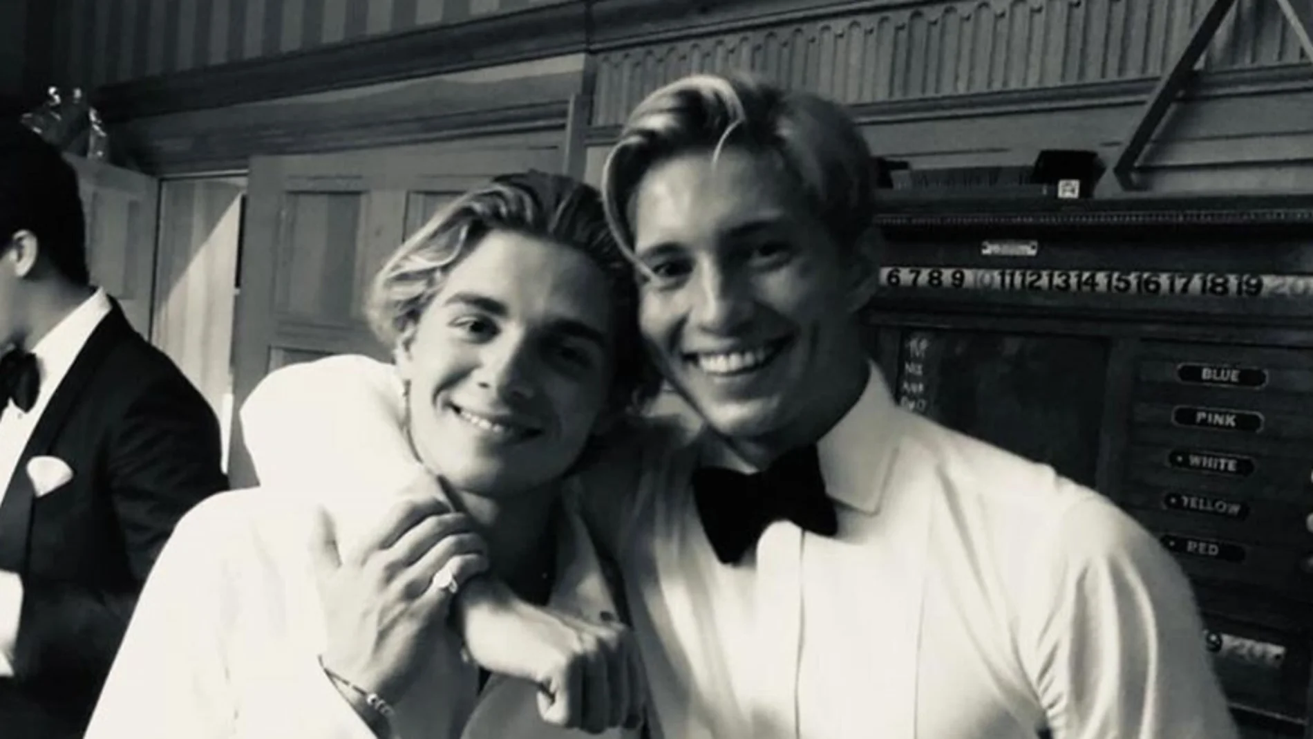 Los príncipes Aquiles y Constantino Alexios de Grecia