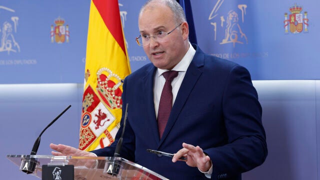 Rueda de prensa de Miguel Tellado (PP) 