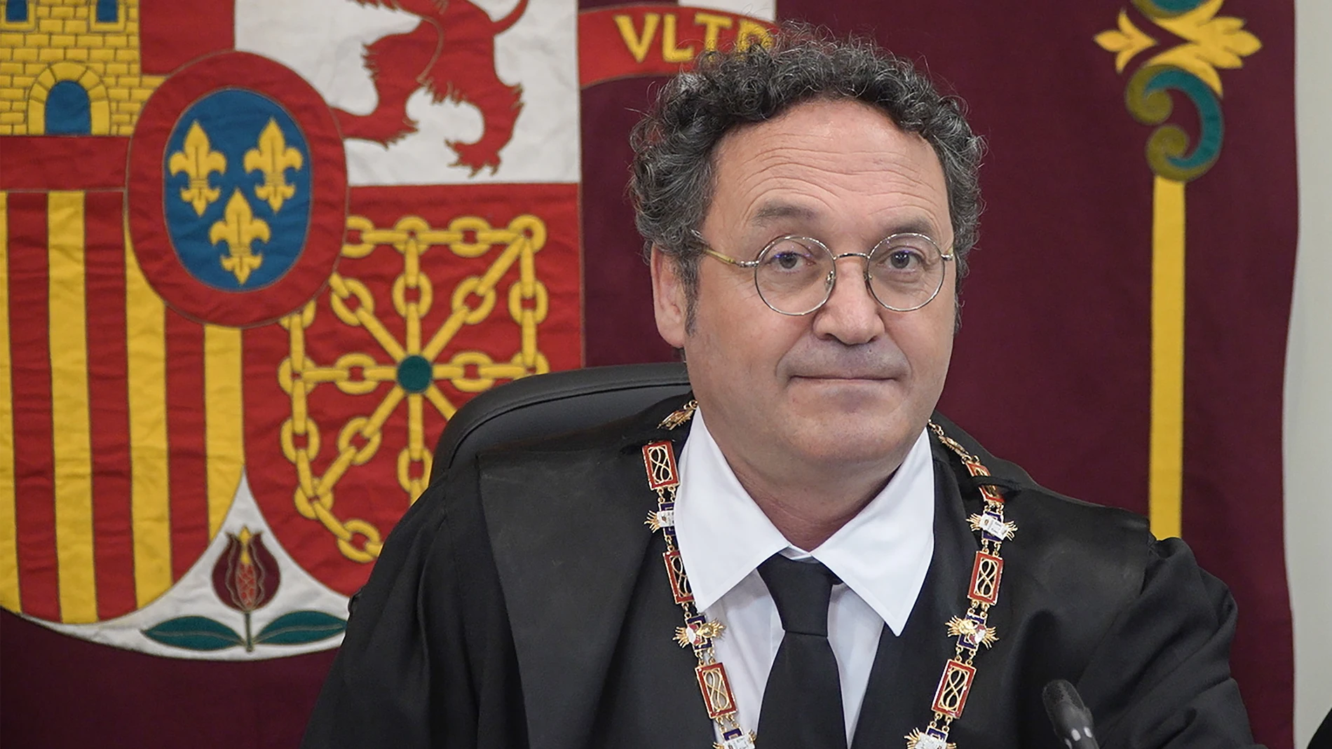 SANTANDER, 29/10/2024.- El fiscal general del Estado, Álvaro García Ortiz, preside la toma de posesión de Jesús Arteaga Quintana como fiscal superior de la Fiscalía de Cantabria en el Salón de actos del Palacio de Justicia de las Salesas en Santander este martes. EFE/ Román G. Aguilera