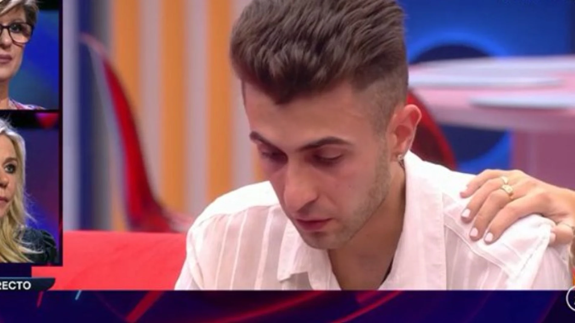 Primer contacto con el exterior de los concursantes de "Gran Hermano"