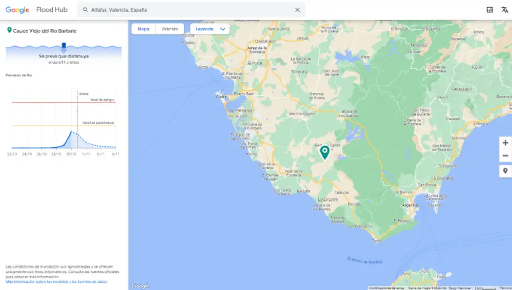 Flood Hub muestra en la columna de la izquierda la previsión de inundación de la localidad seleccionada.