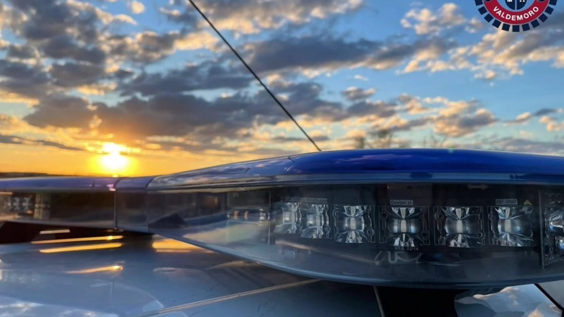 MADRID.-Sucesos.-Policía de Valdemoro detiene a un conductor con carné falso y pilla a dos menores vandalizando un polideportivo