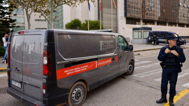 Nueve equipos forenses, listos para el levantamiento de cadáveres por la dana de Valencia